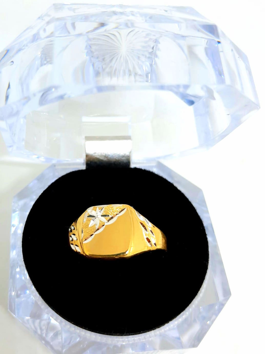 Gold Gent Ring